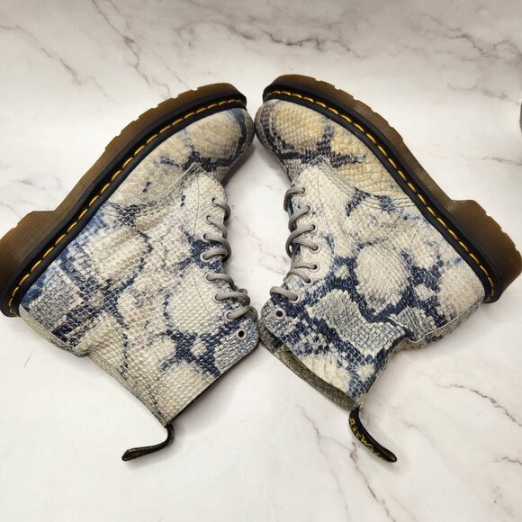 Dr. Martens Pascal Snake Grey Combat Boots Booties Lace-Up Women's 8 - Picture 6 of 8